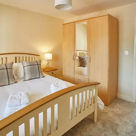 Host & - The Holt Apartamento Whitby